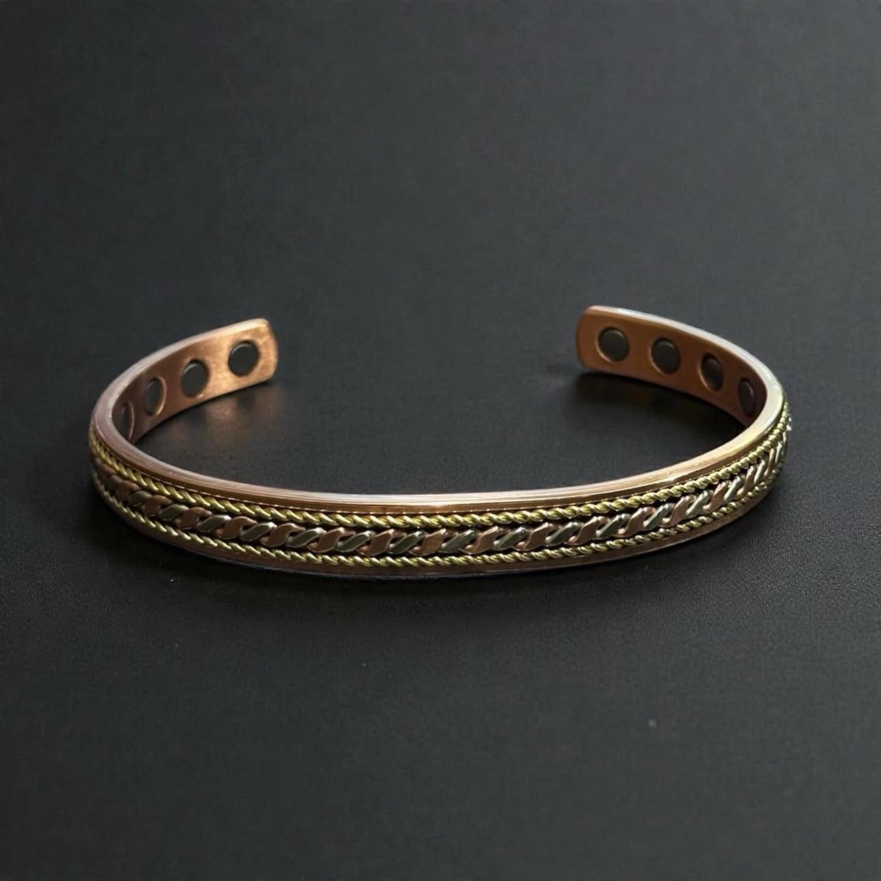 Hilm Cuff